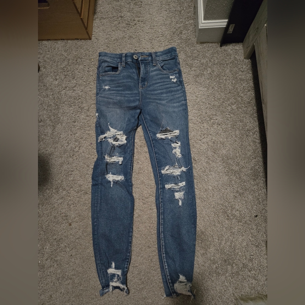 AMERICAN EAGLE hi-rise Curvy Jegging Distressed Blue Jeans